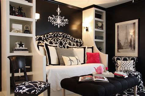 Black And White Bedroom