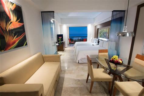 Reflect Krystal Grand Nuevo Vallarta - All Inclusive in Mexico - Room ...