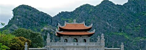 14 Best Temples in Vietnam | List of Famous & Ancient (Photos, Map)