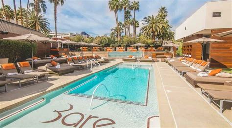 The Mirage Las Vegas Pool Review – Everything You Need To Know About ...