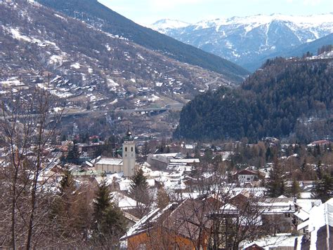 Mountains,Skiing and chilling in Bardonecchia - Tiplr