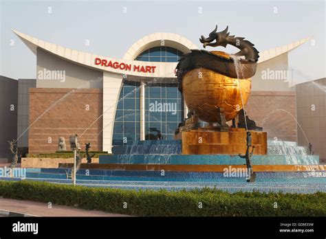 Dragon Mart Shopping mall, Dubai, UAE Stock Photo - Alamy