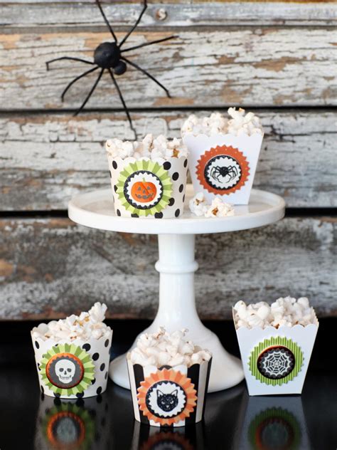 GHOULicious DIY Party Favors for Halloween