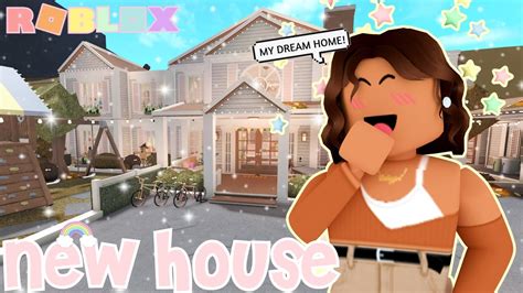 NEW ROLEPLAY FAMILY HOUSE TOUR! *OUR DREAM HOME!* | Bloxburg Family ...