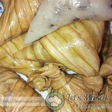 Ketupat Palas Kacang Recipe | LetsMasak