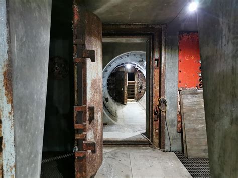 Inside the luxury nuclear bunker protecting the mega-rich from the ...