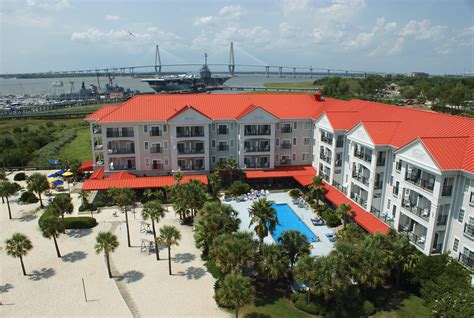 Gallery - Charleston Harbor Resort & Marina