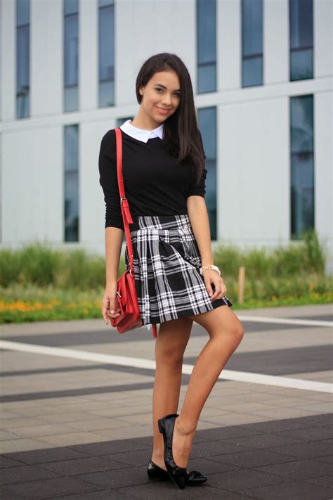 Stylishly In Love: Back to School: Preppy Style