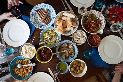 Serve a Social Mezze Meal at Your Next Dinner Party | Food, Meze, Clean ...