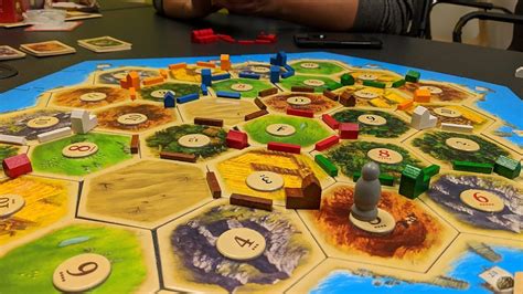 Catan - unul dintre cele mai bune jocuri de strategie cu reguli simple ...