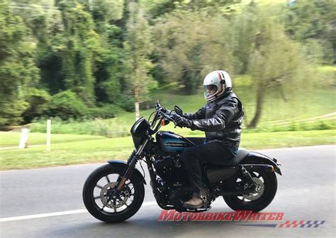 Harley-Davidson Iron 1200 Sportster review - webBikeWorld