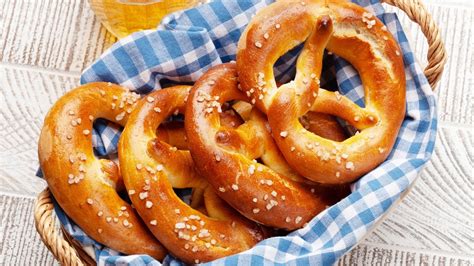 Why We Eat Pretzels On Easter