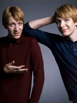 Them Sexy Twins - Fred Weasley Photo (382787) - Fanpop