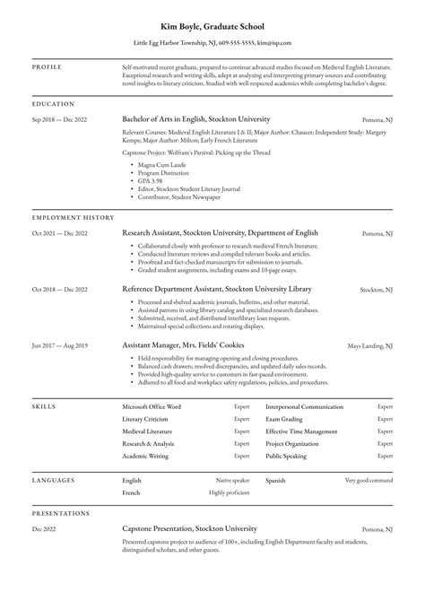 Graduate School Resume Examples & Templates (2024) · Resume.io