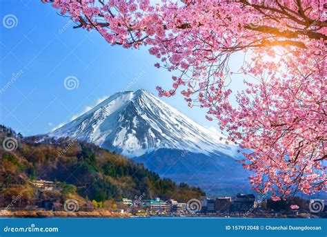 Lake Kawaguchiko Sign And Mount Fuji Royalty-Free Stock Photography ...