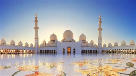 Sheikh Zayed Grand Mosque Half-Day Tour from Dubai - KKday