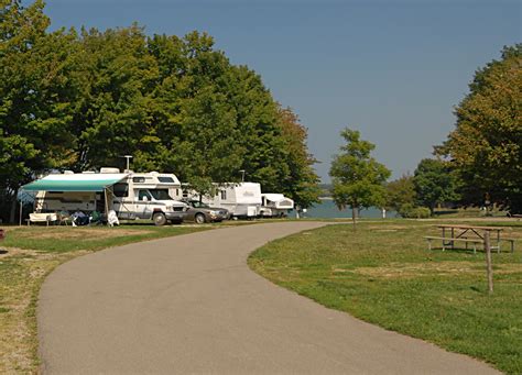 Campground Details - LAKE ERIE STATE PARK, NY - New York State Parks