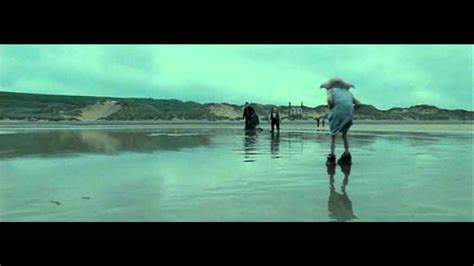 Harry Potter & the Deathly Hallows Part 1: Dobby Dies Scene (HD) - YouTube