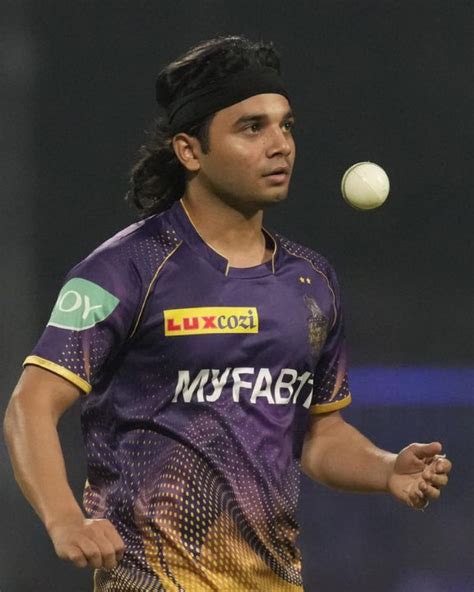 Suyash Sharma Cricketer Biography, Age, Stats, IPL Career