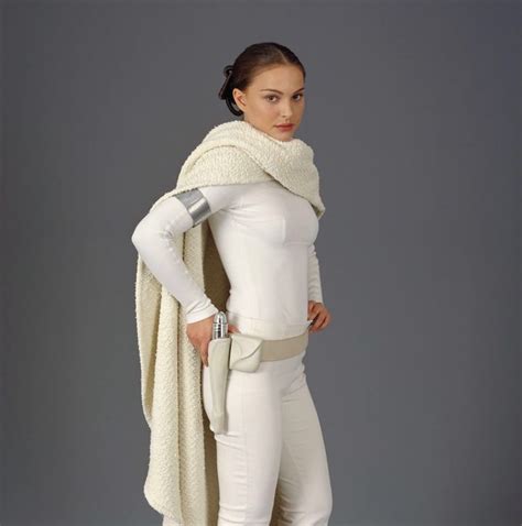 Padme wore this outfit in the execution arena | Kostüme | Star wars ...