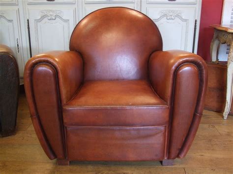 F542 - Magnificent Vintage French Leather Club Chair - La Belle Étoffe ...