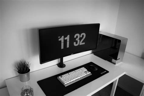 Clean Ultrawide setup (in black and white) | Gaming room setup, White ...