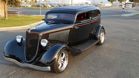 46 Ford Coupe Street Rod