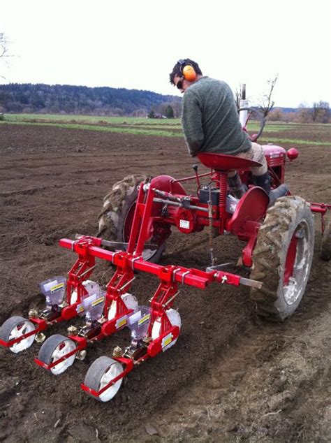 Small Farm Equipment Review Part II - The Jang Seeder | Small farm ...