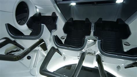 Spacex Dragon 2 Interior