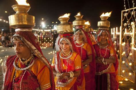 The 8 Most Popular Festivals in India | cultural | Diwali festival ...