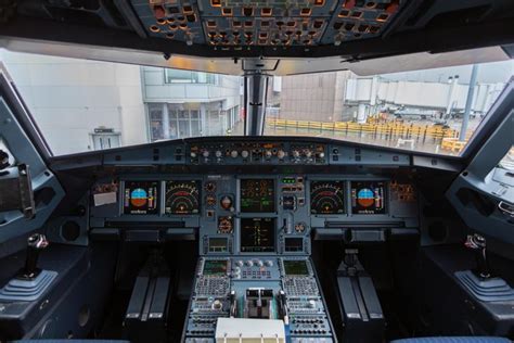 ITAP of an Airbus A321 cockpit#PHOTO #CAPTURE #NATURE #INCREDIBLE ...