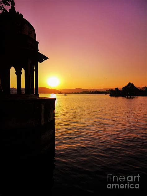 Udaipur Sunset Photograph by Jarek Filipowicz