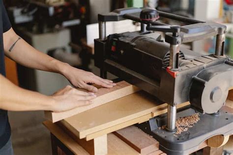 Drum Sander vs Planer | SawsHub