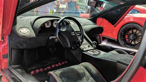 Red Lamborghini Diablo SV Interior (OC) [3840x2160] : carporn