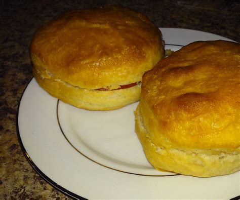 Easy Biscuit Sandwiches : 4 Steps (with Pictures) - Instructables