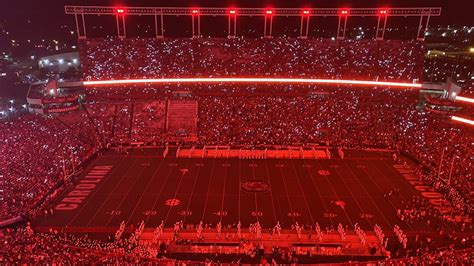 South Carolina Gamecocks new LED lights sandstorm display | wltx.com