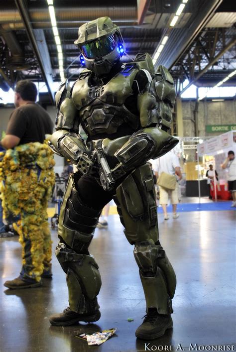 Sick cosplay... Halo Cosplay, Best Cosplay, Awesome Cosplay, Japan Expo ...