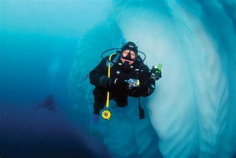 Scuba Diving in Antarctica - Aurora Expeditions™