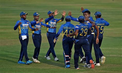 Sri Lankan Cricket Players Refuse To Sign Reduced Pay Contracts On ...