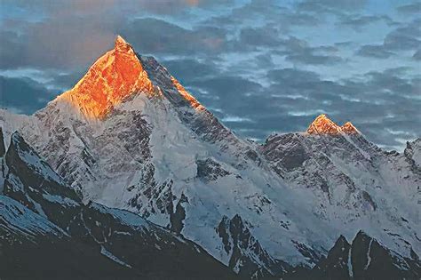 K2: The king in the north - Pakistan - DAWN.COM