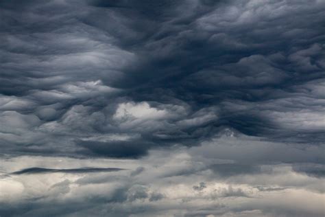 Cottage country, parts of the GTA under thunderstorm watch