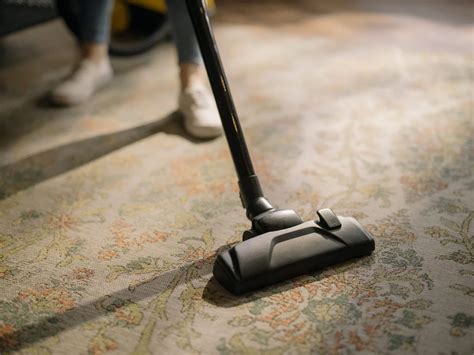 Carpet Cleaning Tips and Guidelines That Help You Clean Like a Pro