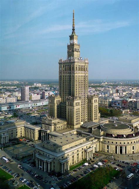 Socialist Classicism: 10 Famous Landmarks of Stalinist Architecture ...