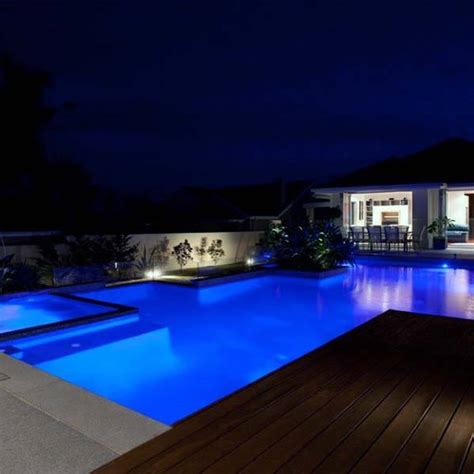 Bright and Inviting Lighting Ideas for Your Pool