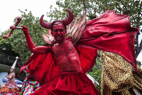 Fotos: El carnaval 2023 viste de color, tradición y fantasía el mundo ...