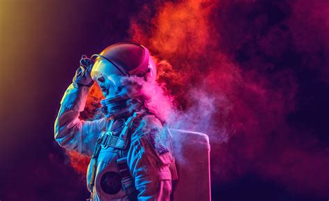 Astronaut Coloured Smoke 4k Wallpaper,HD Artist Wallpapers,4k ...