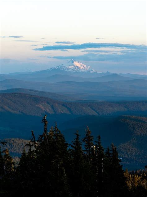 RV Guide: Mt Hood National Forest - THOR Industries