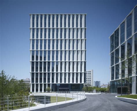 Gallery of 3Cubes Office Building / gmp Architects - 5 | Office ...