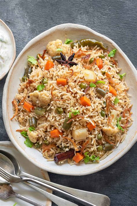 Pulao Recipe - Restaurant Style Vegetable Pulao - Cubes N Juliennes