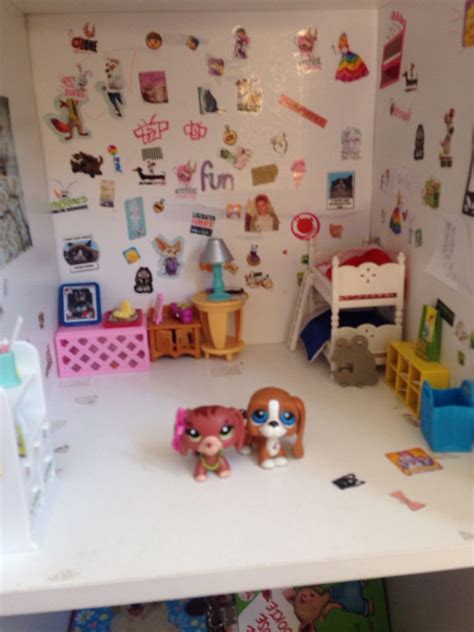 LPS room I made | Lps toys, Lps crafts, Lps littlest pet shop